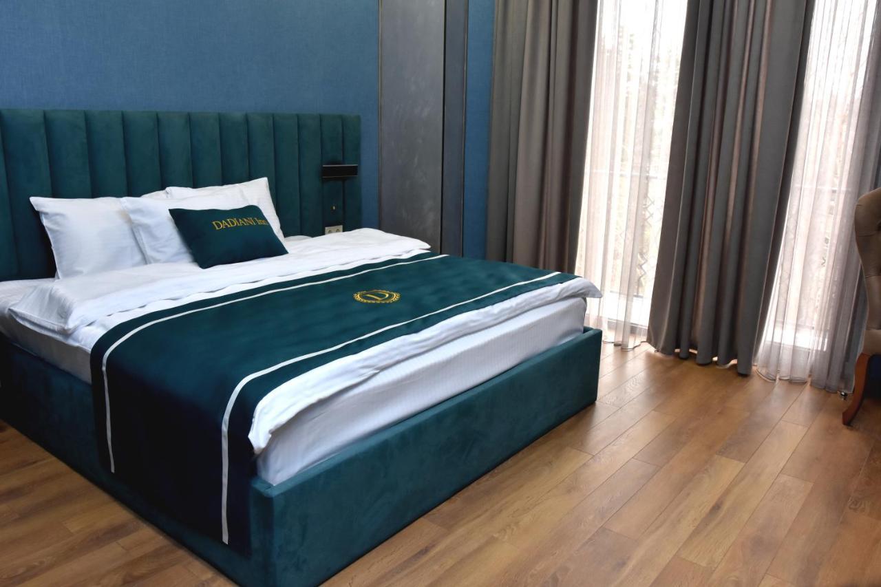 Dadiani Inn Zugdidi Extérieur photo