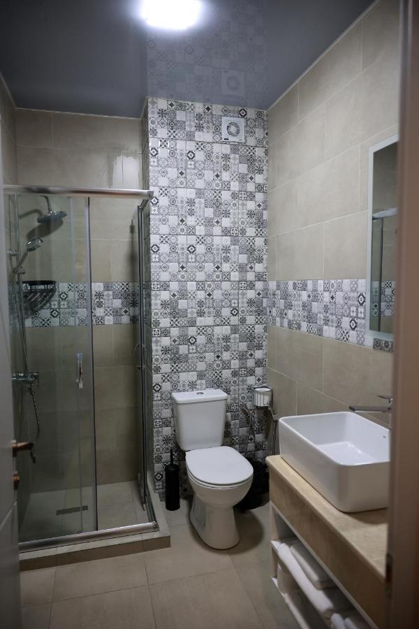 Dadiani Inn Zugdidi Extérieur photo