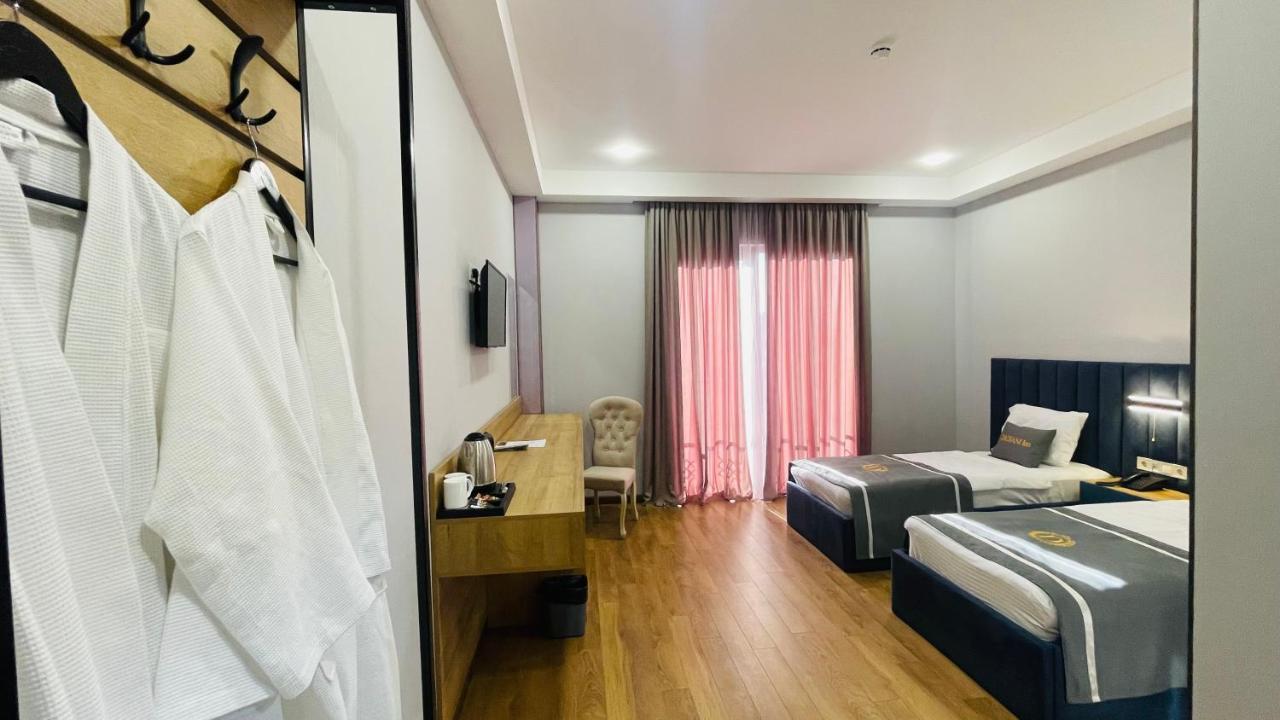 Dadiani Inn Zugdidi Extérieur photo